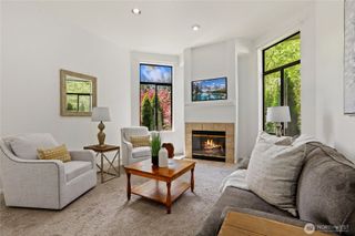 9009 Avondale Road NE #M226, Redmond, WA 98052