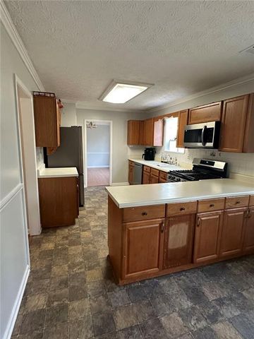 3238 Herrenhut Road, Lithonia, GA 30038