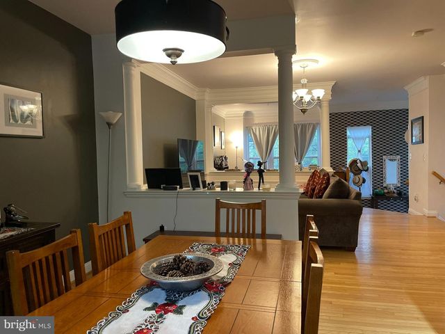 3826 WATKINS MILL DR, Alexandria, VA 22304