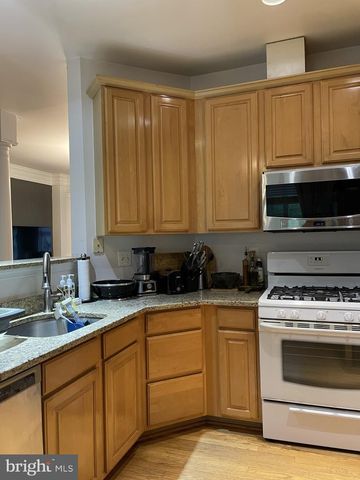 3826 WATKINS MILL DR, Alexandria, VA 22304