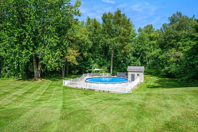 5856 Windingwood Drive, Kalamazoo, MI 49009