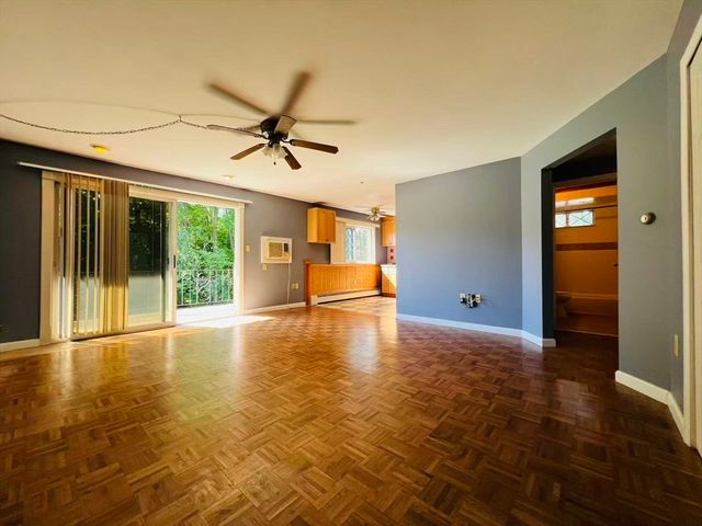 30 Fernview Ave 4, North Andover, MA 01845