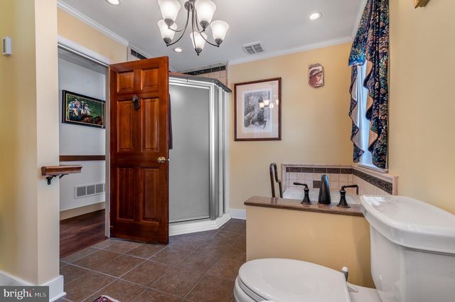 1169 SAINT MATTHEWS RD, Chester Springs, PA 19425