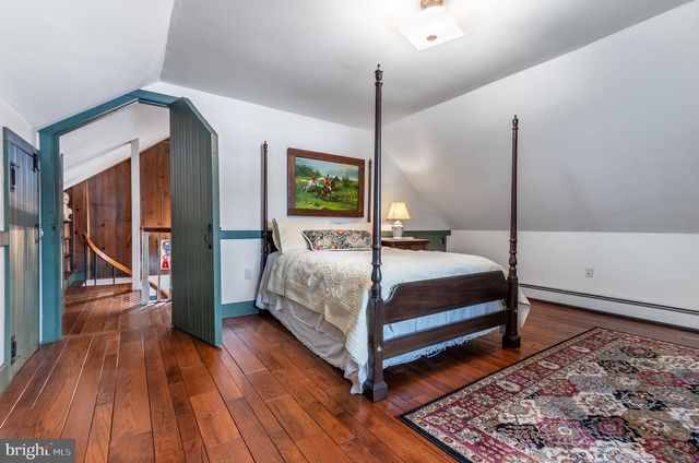 1169 SAINT MATTHEWS RD, Chester Springs, PA 19425