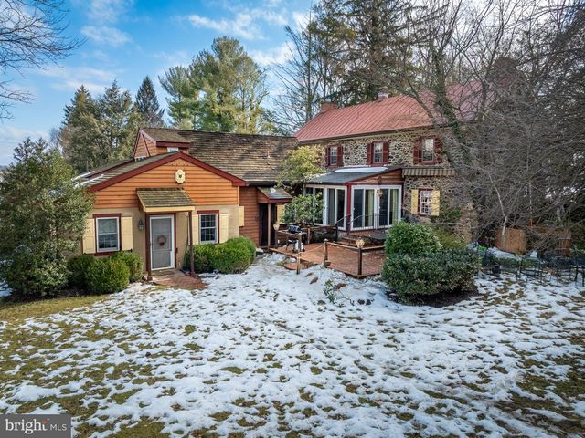 1169 SAINT MATTHEWS RD, Chester Springs, PA 19425