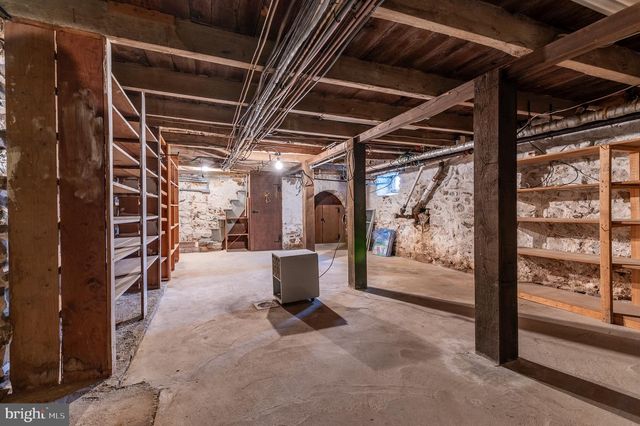 1169 SAINT MATTHEWS RD, Chester Springs, PA 19425