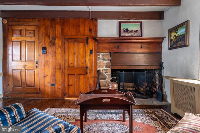 1169 SAINT MATTHEWS RD, Chester Springs, PA 19425