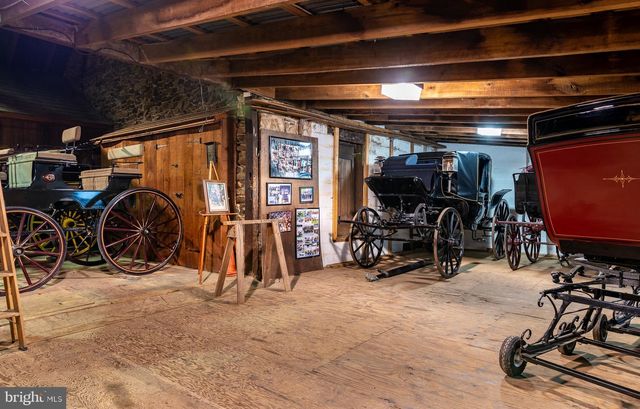 1169 SAINT MATTHEWS RD, Chester Springs, PA 19425