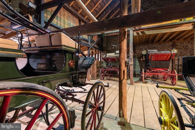 1169 SAINT MATTHEWS RD, Chester Springs, PA 19425