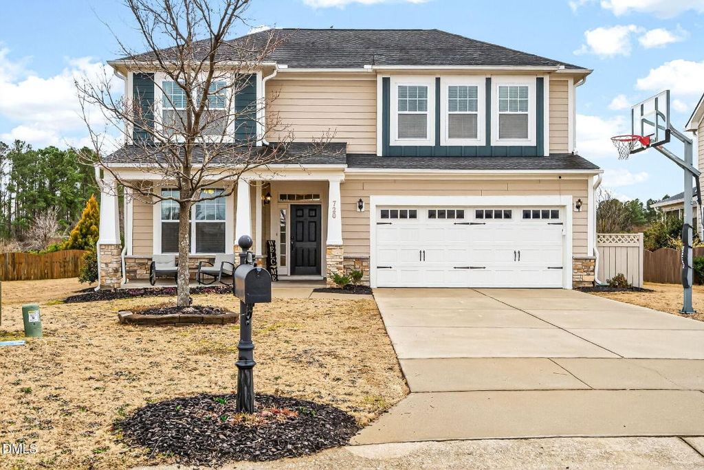 720 Glenville Lake Drive, Fuquay Varina, NC 27526
