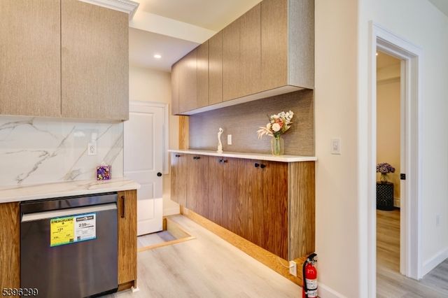 58 Zeliff Ave, Little Falls Twp., NJ 07424