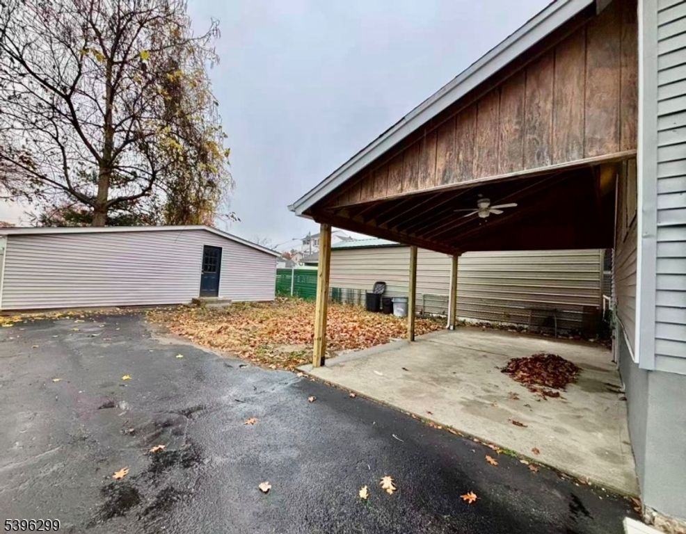 Image 40 of property listing at 58 Zeliff Ave, Little Falls Twp., NJ 07424