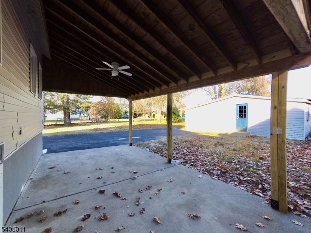 Image 45 of property listing at 58 Zeliff Ave, Little Falls Twp., NJ 07424