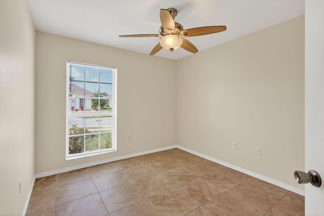 521 SW Indian Key Drive, Port St. Lucie, Port St Lucie, FL 34986