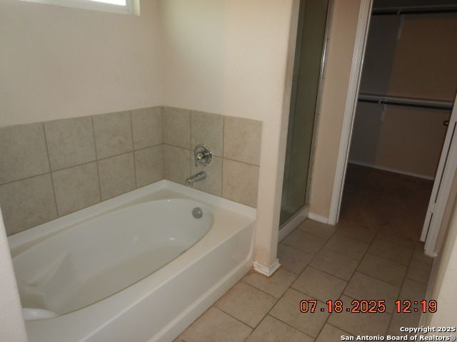 2530 Live Oak Pass, San Antonio, TX 78244