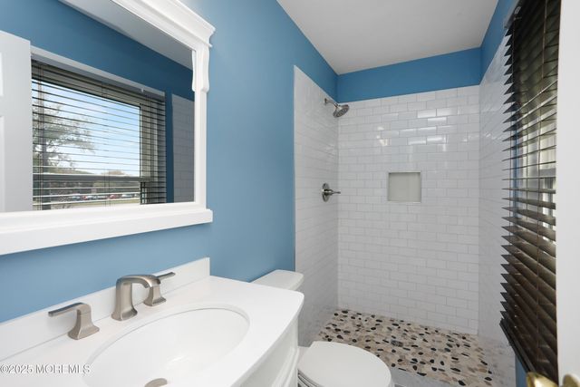 1422 Lakewood Road, Manasquan, NJ 08736