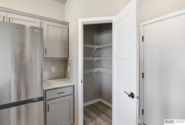 5520 N 181 Street, Elkhorn, NE 68022