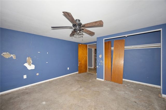 3801 Greenfield Rd, Hampton, PA 15101