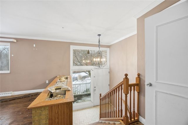 3801 Greenfield Rd, Hampton, PA 15101