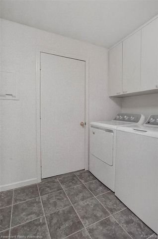 3372 Loon Lake Court 41, Waterford, MI 48329