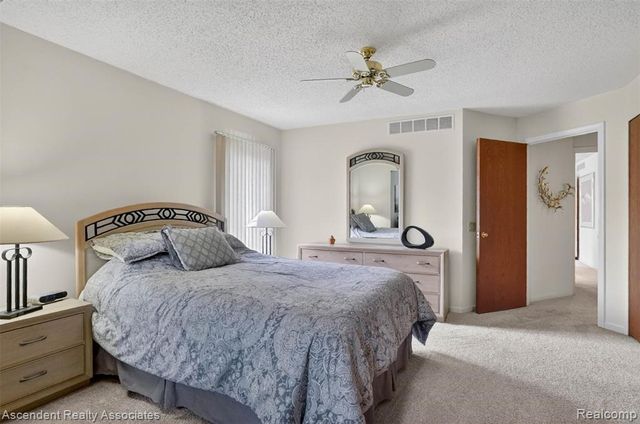 3372 Loon Lake Court 41, Waterford, MI 48329