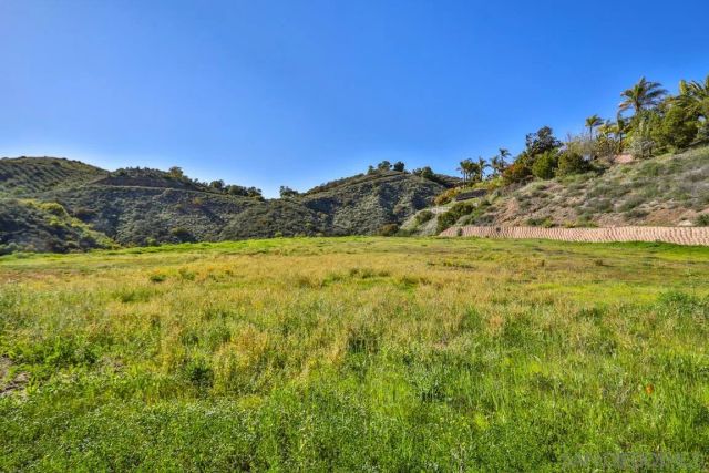 44945 Palladian Ct 15, Temecula, CA 92590