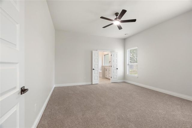 1437 Buckhorn Place, Tuttle, OK 73089
