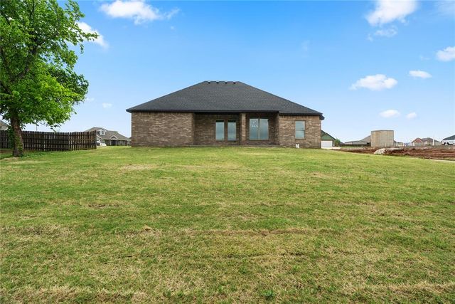 1437 Buckhorn Place, Tuttle, OK 73089