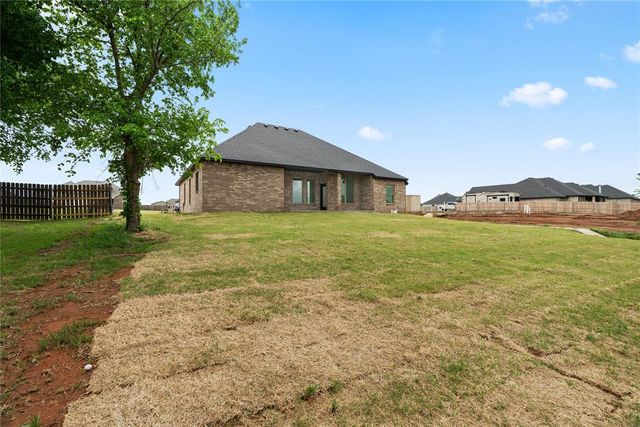 1437 Buckhorn Place, Tuttle, OK 73089