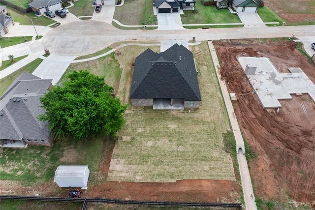 1437 Buckhorn Place, Tuttle, OK 73089