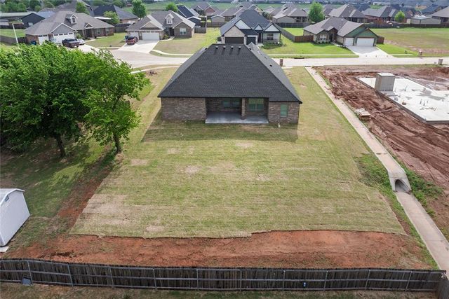 1437 Buckhorn Place, Tuttle, OK 73089
