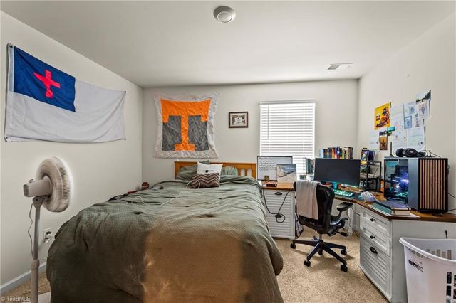 586 Tochi Court, Winston-salem, NC 27105