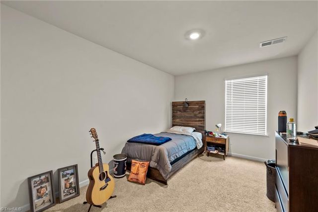 586 Tochi Court, Winston-salem, NC 27105