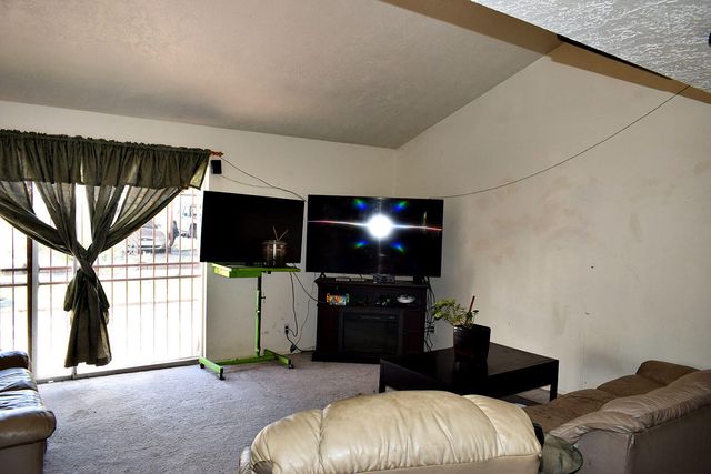 72 Pageant Street, Rio Communities, NM 87002