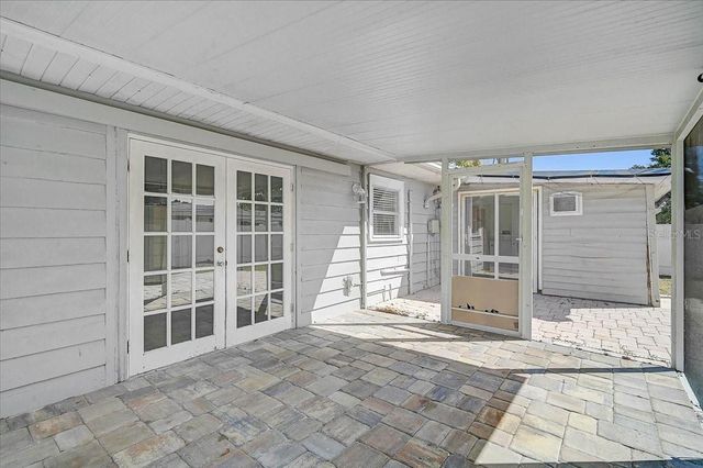 2866 LOUISE STREET, Sarasota, FL 34237