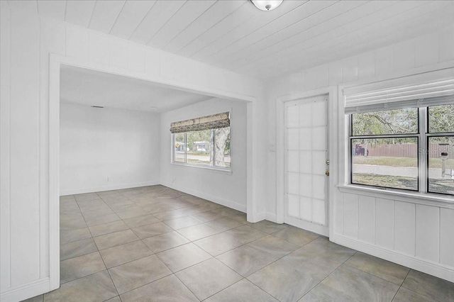 2866 LOUISE STREET, Sarasota, FL 34237