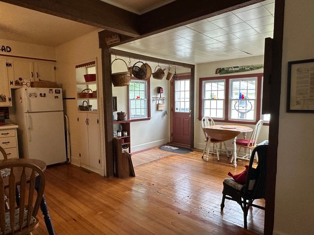 1363 2nd Avenue S, Clinton, IA 52732