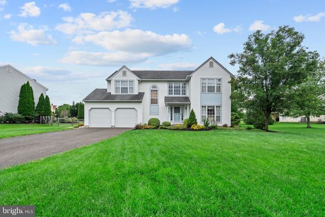 1438 BENTLEY DR, Warrington, PA 18976