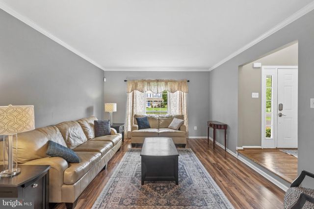 1438 BENTLEY DR, Warrington, PA 18976