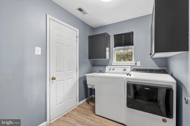 1438 BENTLEY DR, Warrington, PA 18976