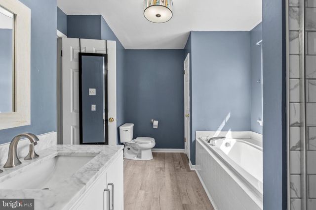 1438 BENTLEY DR, Warrington, PA 18976