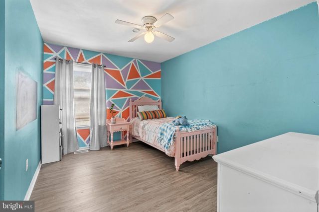 1438 BENTLEY DR, Warrington, PA 18976
