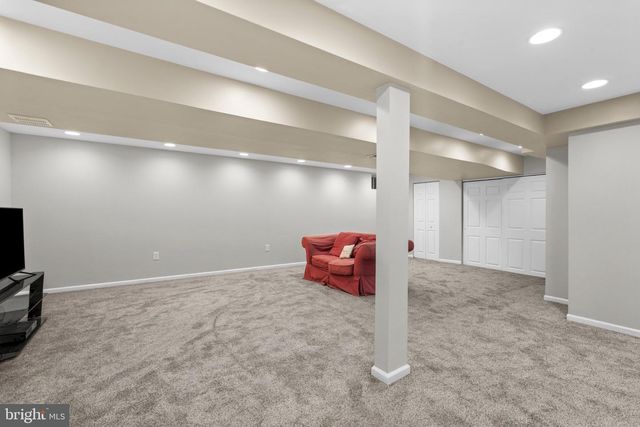 1438 BENTLEY DR, Warrington, PA 18976