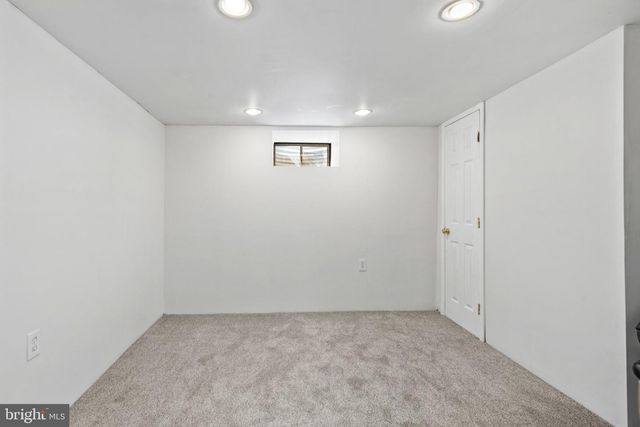 1438 BENTLEY DR, Warrington, PA 18976