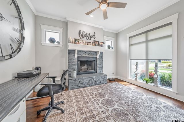 14611 Twin Pines Lane, Lindale, TX 75771