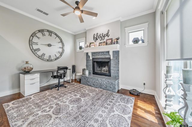 14611 Twin Pines Lane, Lindale, TX 75771