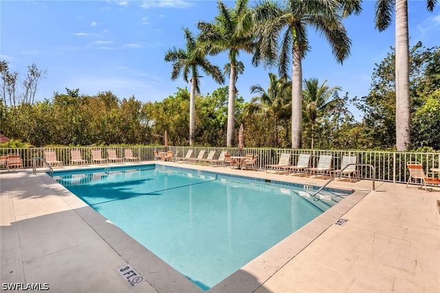 1366 Mainsail DR 1522, Naples, FL 34114