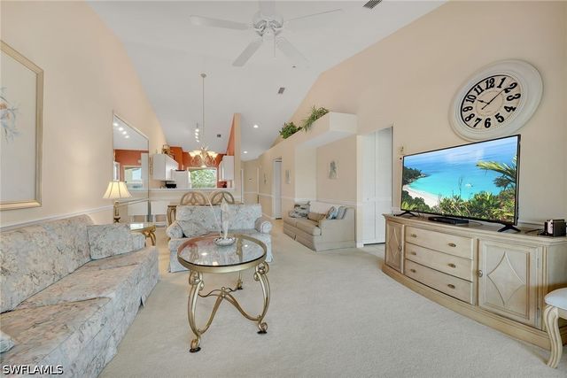 1366 Mainsail DR 1522, Naples, FL 34114