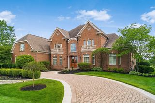 7931 Tillinghast Drive, Dublin, OH 43017