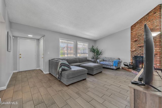 43730 Lena Court, Lancaster, CA 93535